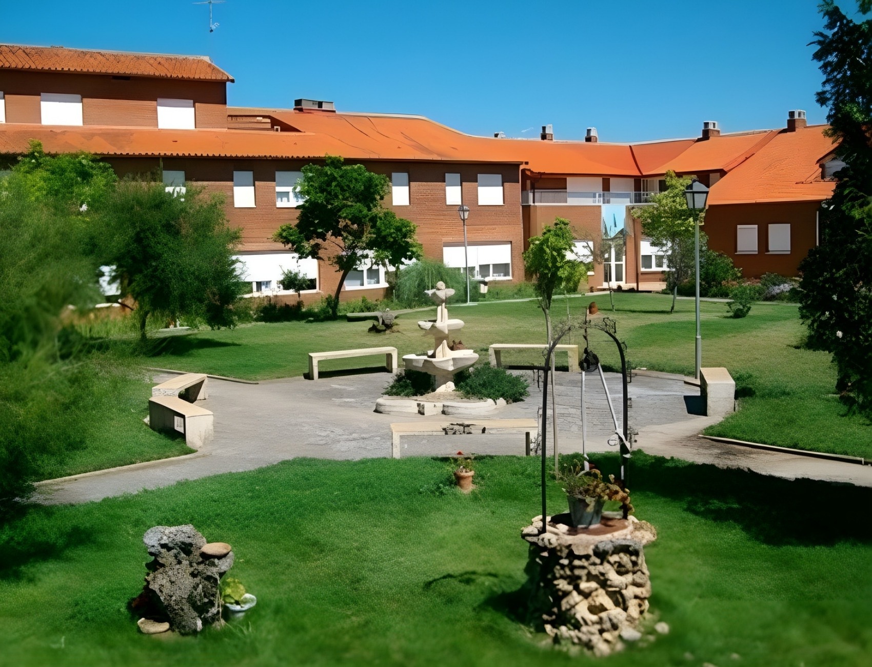 Residencia Ntra Sra los Dolores